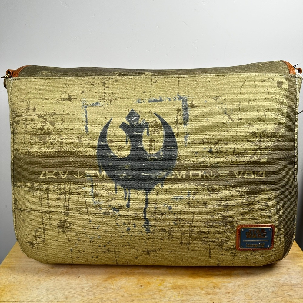 Loungefly Disney Star Wars X-Wing Messenger Bag Green Rebel Pilot Patches Canvas - Picture 2 of 11